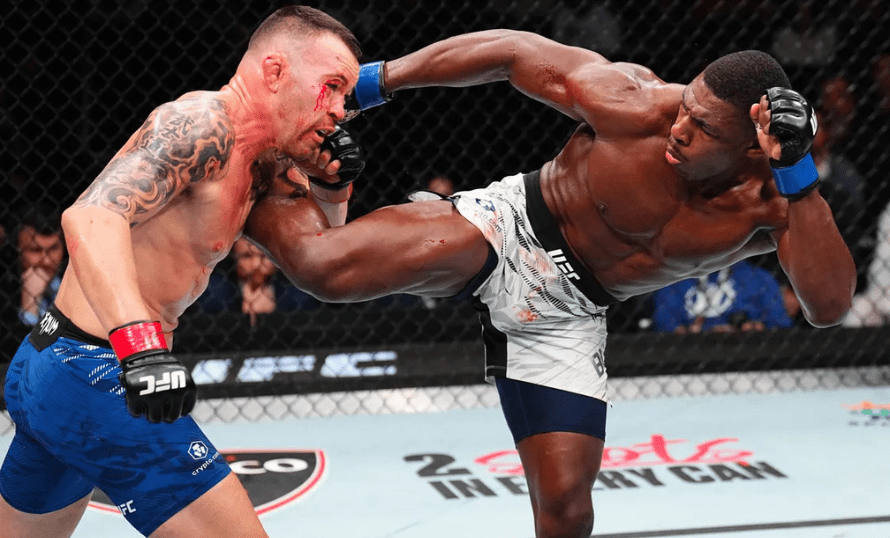 Buckley impone su dominio: Covington cae en una noche sangrienta en Tampa