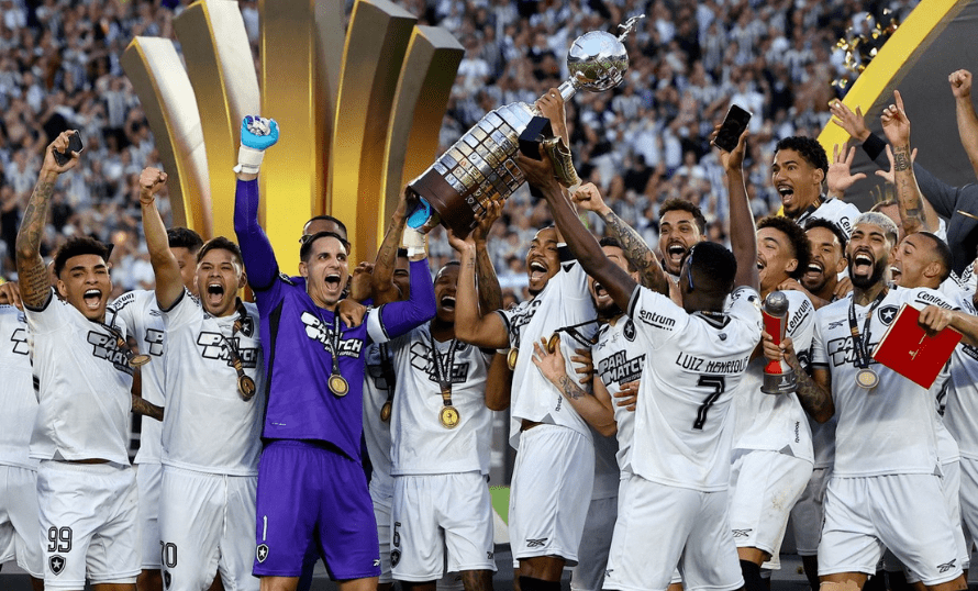 Botafogo se Corona Campeón de la Libertadores: Venció 3-1 a Atlético Mineiro en una Final de Altura