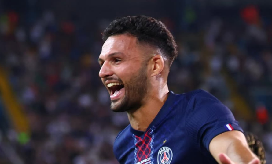El Paris Saint-Germain remonta y se corona campeón de la Supercopa de Europa 2025 ante el Tottenham