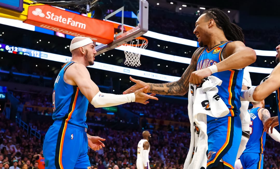 NBA Playoffs: Knicks avanzan, Thunder domina y Spurs-Timberwolves mantiene la serie más pareja